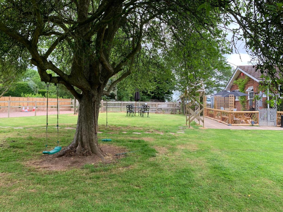 Hedgehog Lodge Colwall Exterior foto